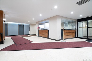 Experience the luxury living at the distinguished ?o-op. Nestled - photo 41