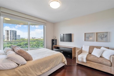 MUST SELL! SPACIOUS 3BED(EN SUITE) PLUS DEN/MEDIA RM/4TH BED. 3