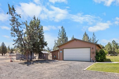 Situated on 4.72 beautifully maintained acres, this updated 3 - photo 3
