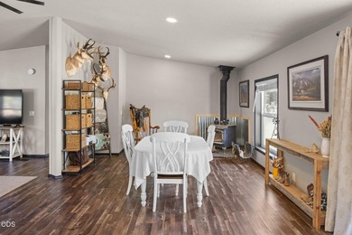Situated on 4.72 beautifully maintained acres, this updated 3 - photo 6