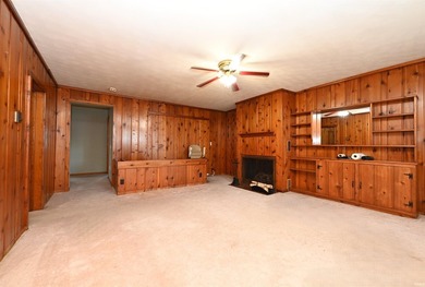 Experience the comfort of a home on Bruce Lake, where you can - photo 9