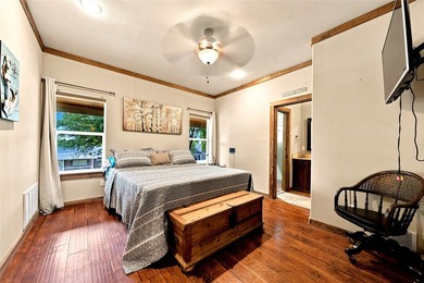 Enjoy the beauty of lake living in this spacious 4-bedroom - photo 9