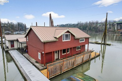 Willamette River - Clackamas County Home For Sale in Oregoncity Oregon