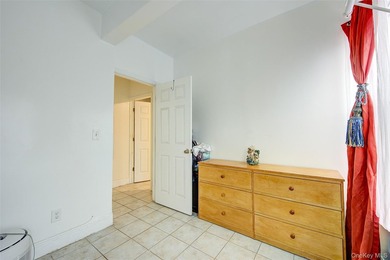 Welcome to 150 Ridgewood Avenue, a spacious fully detached - photo 20