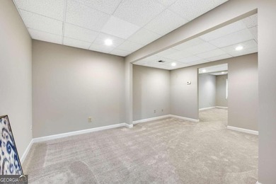 Nestled in the Highly Sought-After Active Swim/Tennis and Lake - photo 46