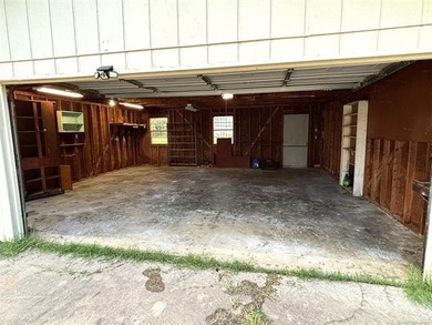 This nicely updated 2-bedroom, 2-bath home sits on approximately - photo 7