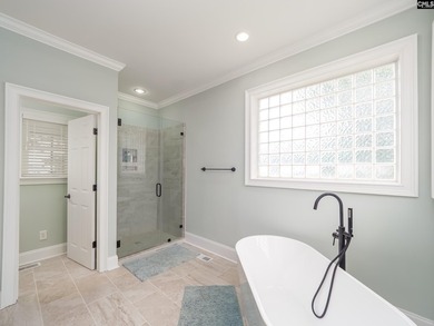 The Lake Murray home you've been waiting for is now on the - photo 14