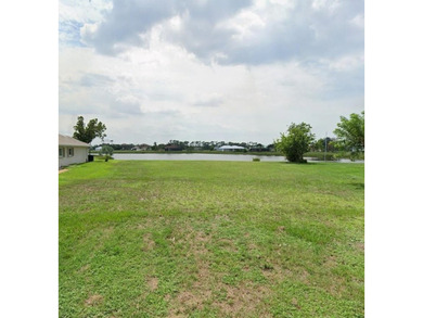 LAKEFRONT CUL-DE-SAC HOMESITE | BURNT STORE LAKES Discover the - photo 3