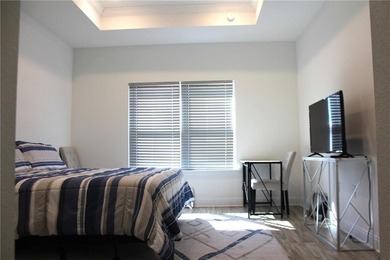 Price Improvement! Very well-maintained beautiful water view - photo 11