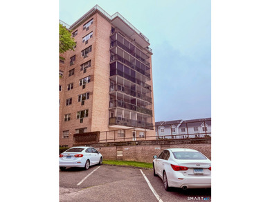 Stunning end unit 2-bedroom, 2-bath condo located in the - photo 17