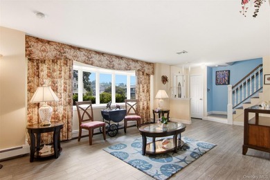 Located in the heart of Syosset this remarkable home has an - photo 7