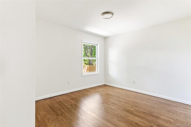Beautifully renovated 3 bedroom, 1 bath home taken down to the - photo 18