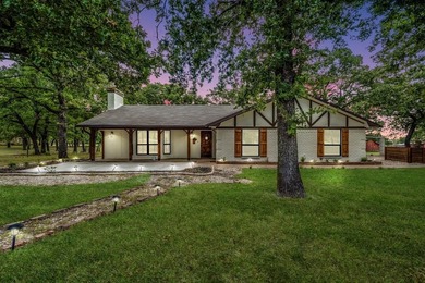 Lake Home For Sale in West, Texas