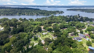 Home and Two Lots near Lake Palestine - photo 47