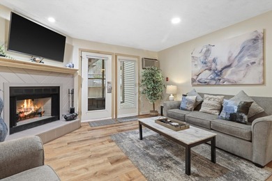 Welcome to resort-style living at the Caribbean Club! This - photo 7