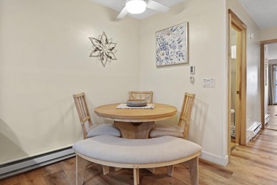 Welcome to resort-style living at the Caribbean Club! This - photo 8