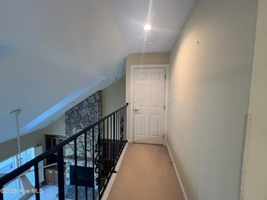 Waterfront home in Woodlake Country Club with 3,150 sf. This 1 - photo 22