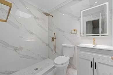Experience modern living at its finest in this stunning newly - photo 5