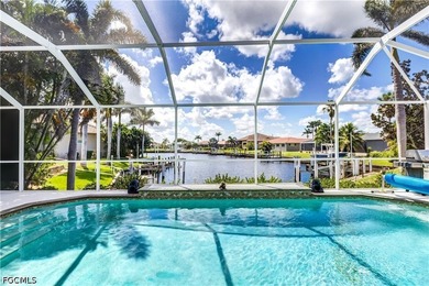 This meticulously maintained 3400 sq ft home has 4 bedrooms, 2 - photo 4