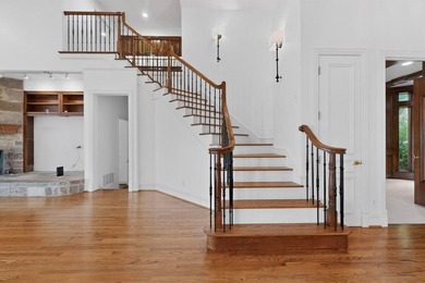 Welcome to this stunning Lake Lewisville Lakefront Estate, where - photo 7