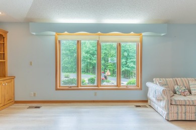 Looking for a home that's been lovingly maintained and built by - photo 8