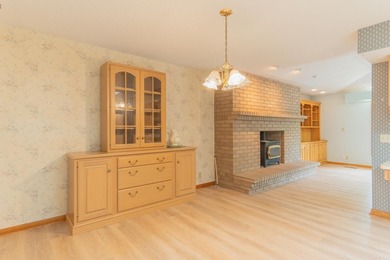 Looking for a home that's been lovingly maintained and built by - photo 9