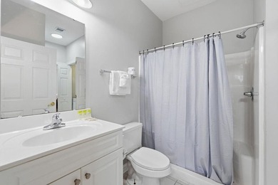 Located in the heart of Myrtle Beach, just minutes from the - photo 12