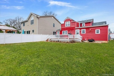 WELL KEPT CAPE IN THE HEART OF NORTH SEAFORD! THIS QUAINT - photo 17