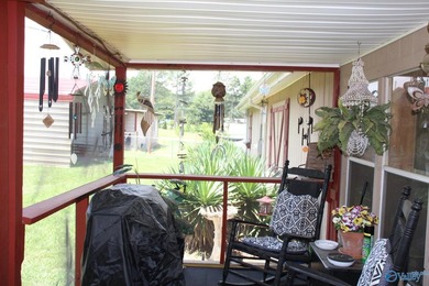 This is your chance for paradise on the lake, this home has it - photo 23