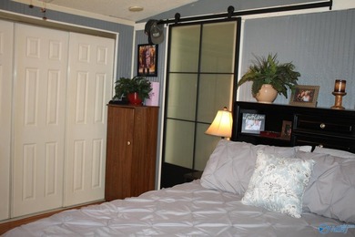 This is your chance for paradise on the lake, this home has it - photo 32
