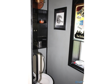 This is your chance for paradise on the lake, this home has it - photo 38