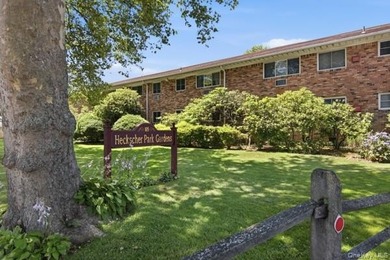Prime Huntington Village location! Welcome to Heckscher Park - photo 1