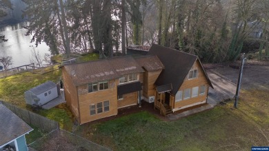 Lake Home For Sale in Salem, Oregon