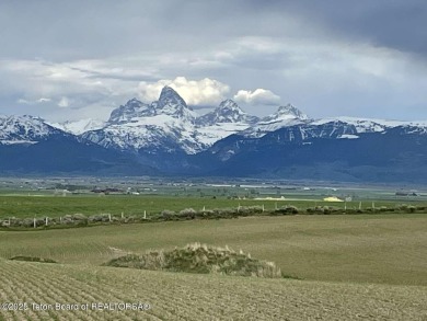 Lake Acreage For Sale in Tetonia, Idaho