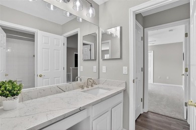 Welcome to this tastefully updated 5-bedroom, 3-bathroom home - photo 33