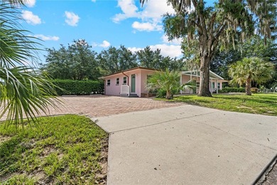 Welcome to 11987 Maple Street, a fully renovated duplex in the - photo 4