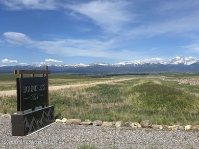 Boundless Sky--a rare 130-acre private estate opportunity in - photo 9