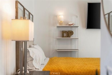 25008 Terrace Lantern 38 - photo 44