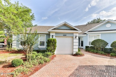 (private lake, pond, creek) Home For Sale in Daytona Beach Florida