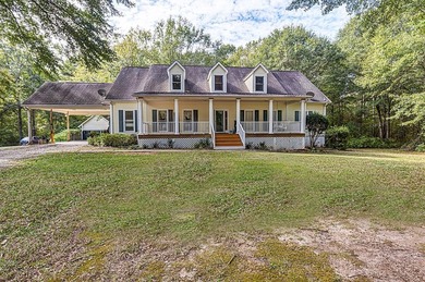 (private lake, pond, coastal) Home For Sale in Woodbury Georgia