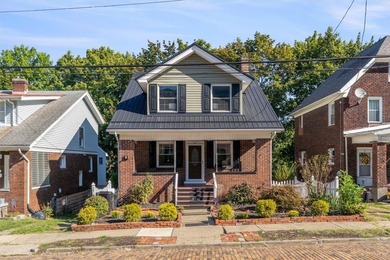 (private lake, pond, coastal) Home Sale Pending in Avalon Pennsylvania