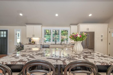 Welcome to 3635 Kings Rd, where lake living is elevated to its - photo 14