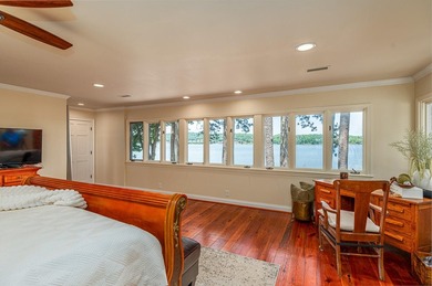 Welcome to 3635 Kings Rd, where lake living is elevated to its - photo 16