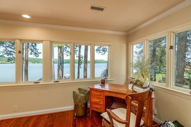 Welcome to 3635 Kings Rd, where lake living is elevated to its - photo 17
