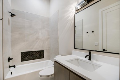 BEAUTIFUL. CUSTOM NEW CONSTRUCTION. EXCLUSIVE LOCATION. Included - photo 23