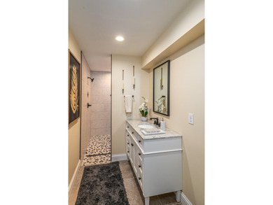Welcome to 3635 Kings Rd, where lake living is elevated to its - photo 36