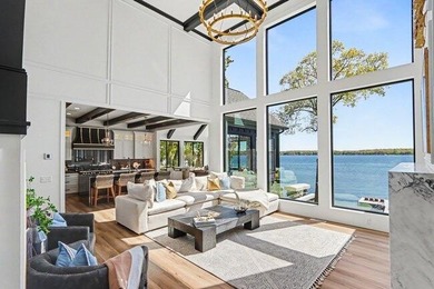 TO BE BUILT - Your bespoke luxury lakefront estate awaits--a - photo 5