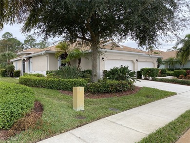Lake Home For Sale in Fort Myers, Florida