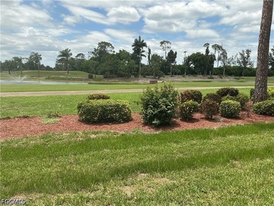 WOW WHAT A GOLF AND LAKE VIEW! GREAT 1st FLOOR 2 BR 2 BATH - photo 9