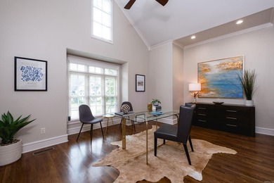 This meticulously updated 5,456 sf Craftsman w/ 5 beds, 4.5 - photo 6